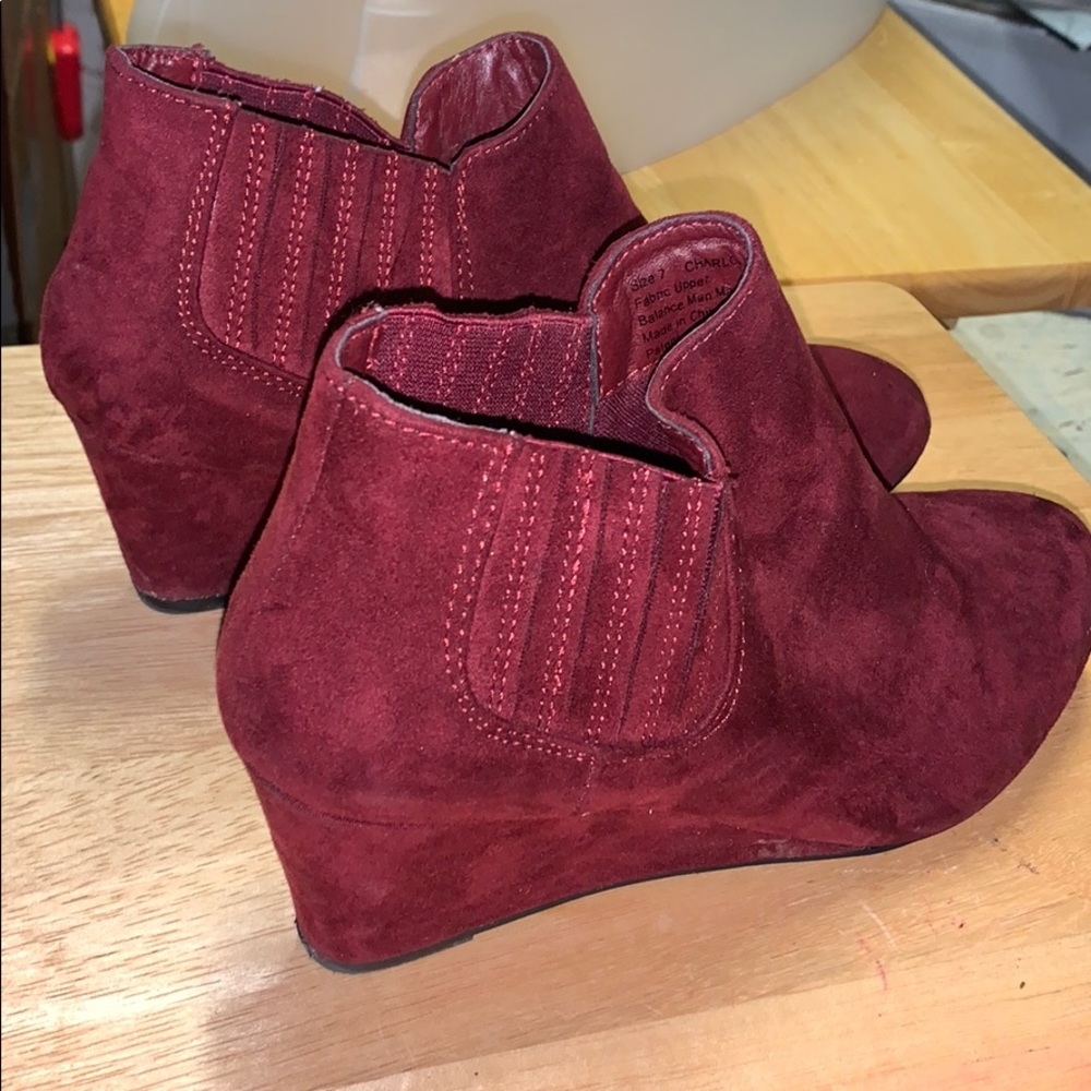 Maroon Booties - Picture 2 of 2